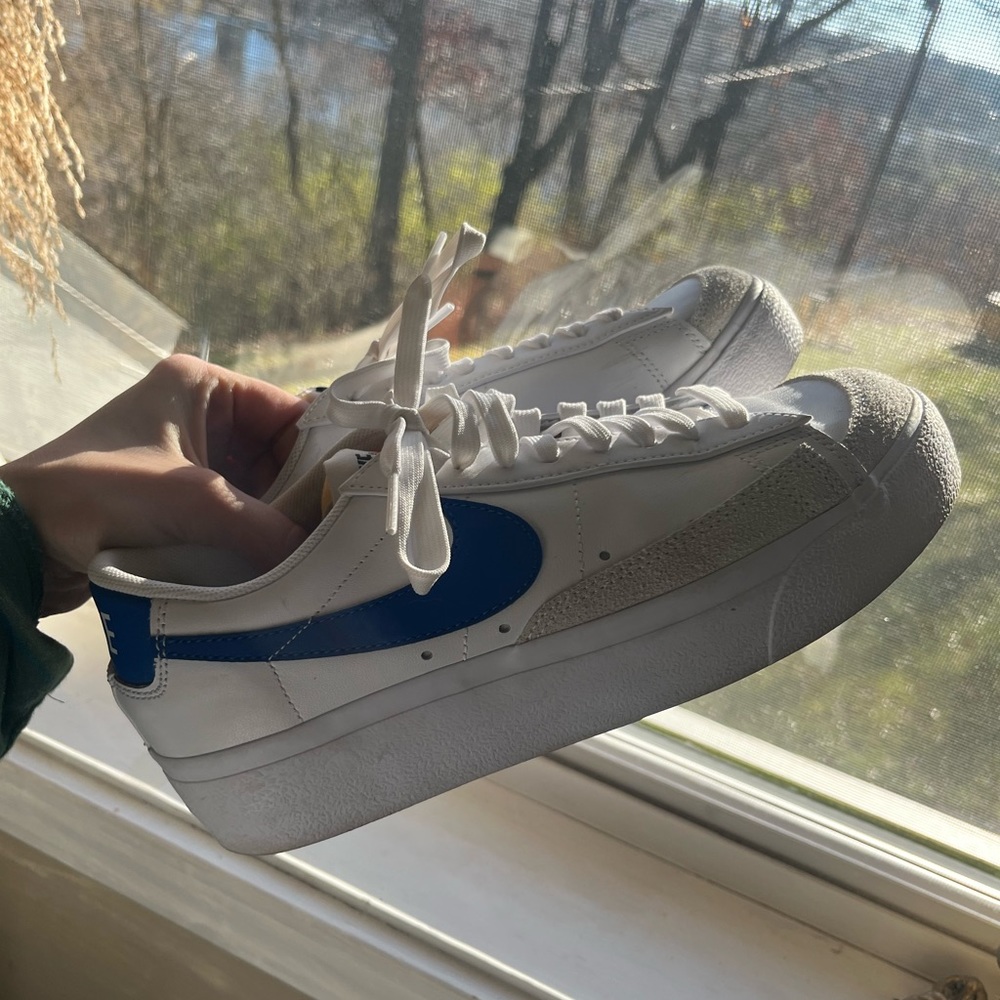 Platform nike shoes